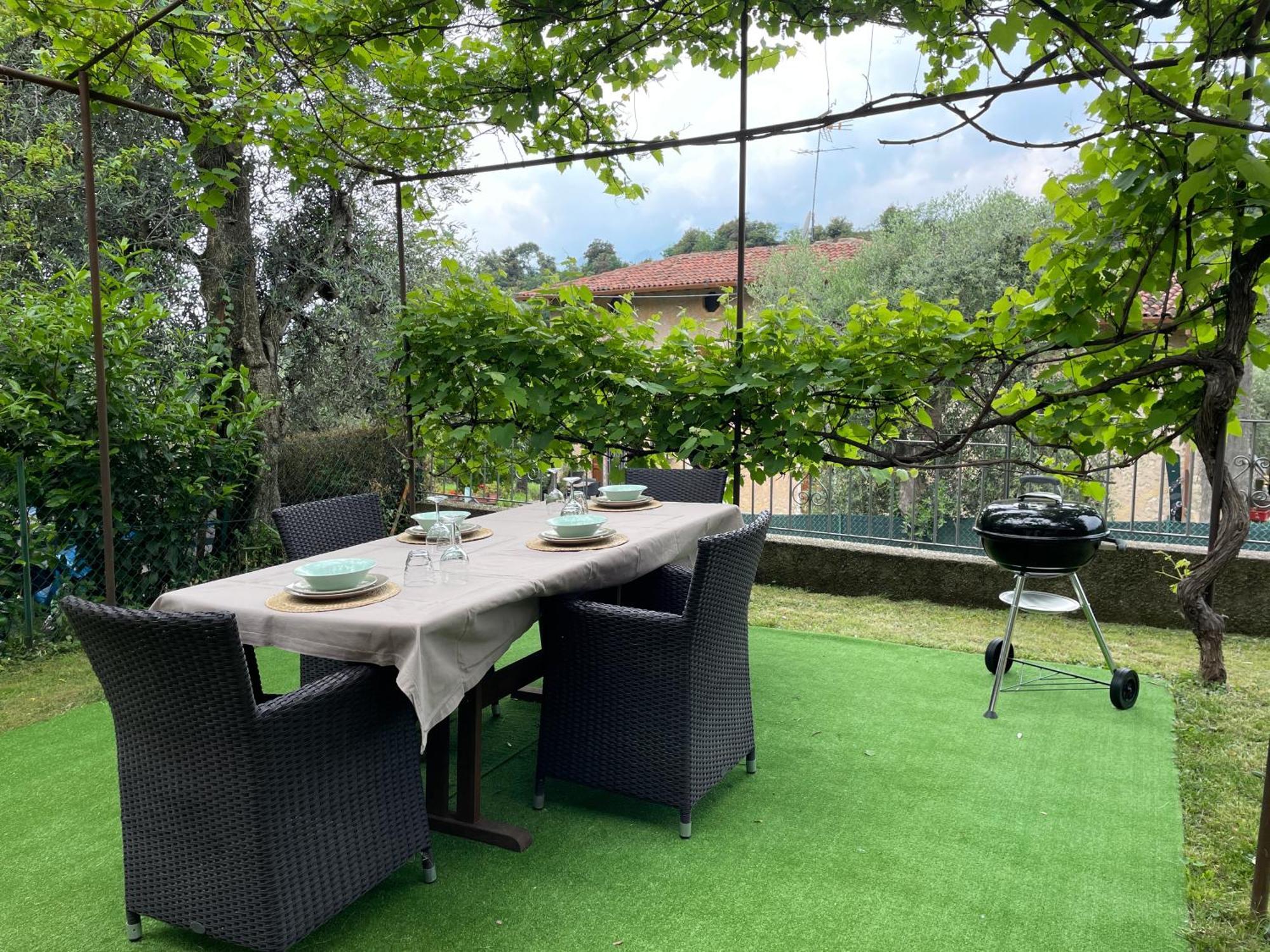 Casa Mario & Laura Ferienwohnungen Free Wi-Fi Parking Malcesine Luaran gambar