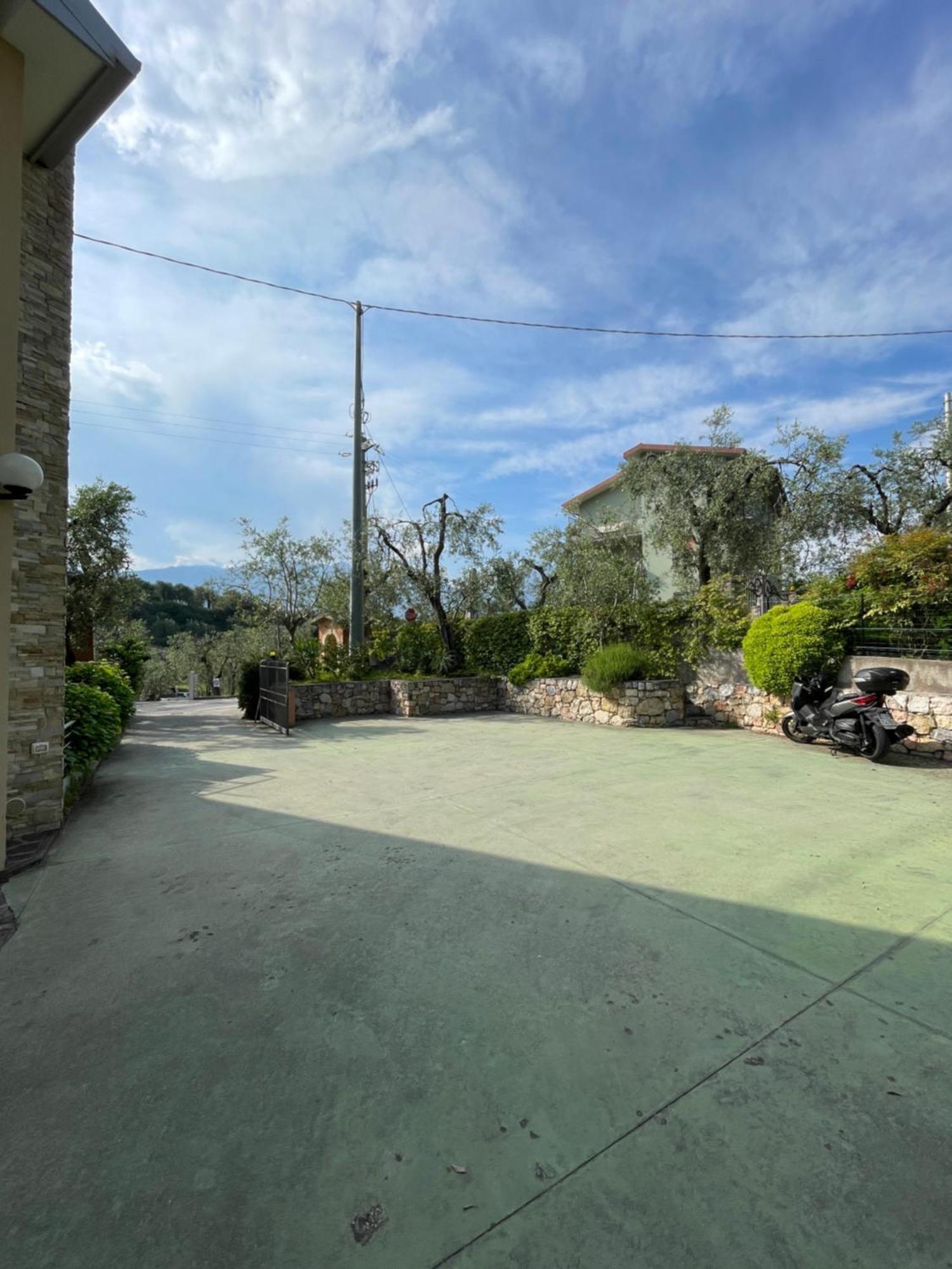 Casa Mario & Laura Ferienwohnungen Free Wi-Fi Parking Malcesine Luaran gambar